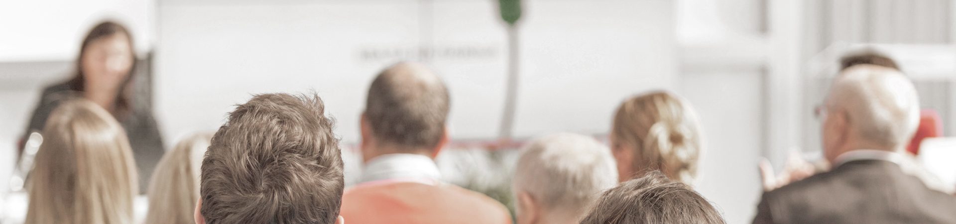 Schulungen und Vorträge: Rückenwissen, das bewegt